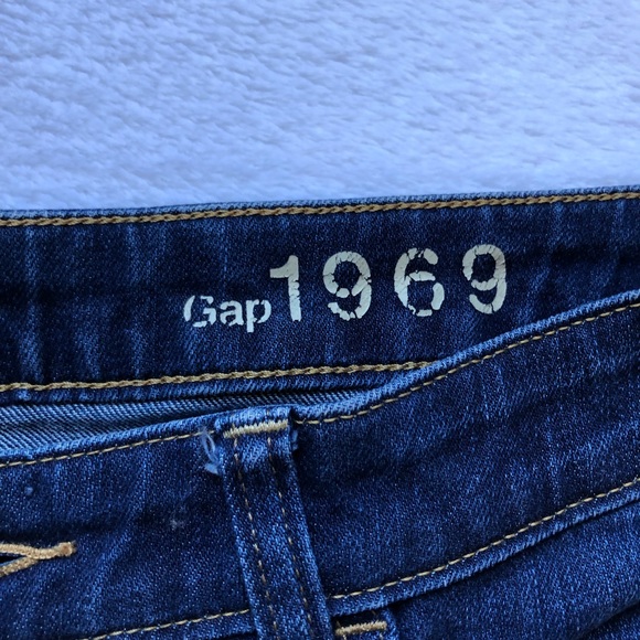 Gap Women’s 1969 Modern Flare Dark Wash Jeans, Size 29 Regular - Picture 5 of 16